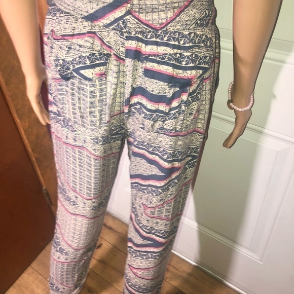Rewash Boho Style casual pants Beige with pink and navy blue print Medium - Picture 8 of 9
